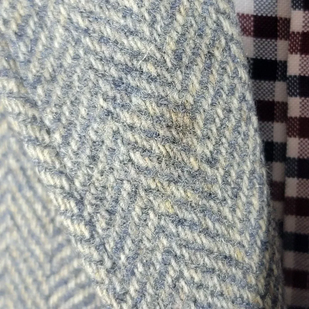 VTG Austin Manor Men's Tweed Sport Coat Blazer Two Button Gray‎ Herringbone 46L